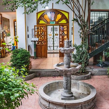 Hostal Riviera Sucre Otavalo Exterior photo