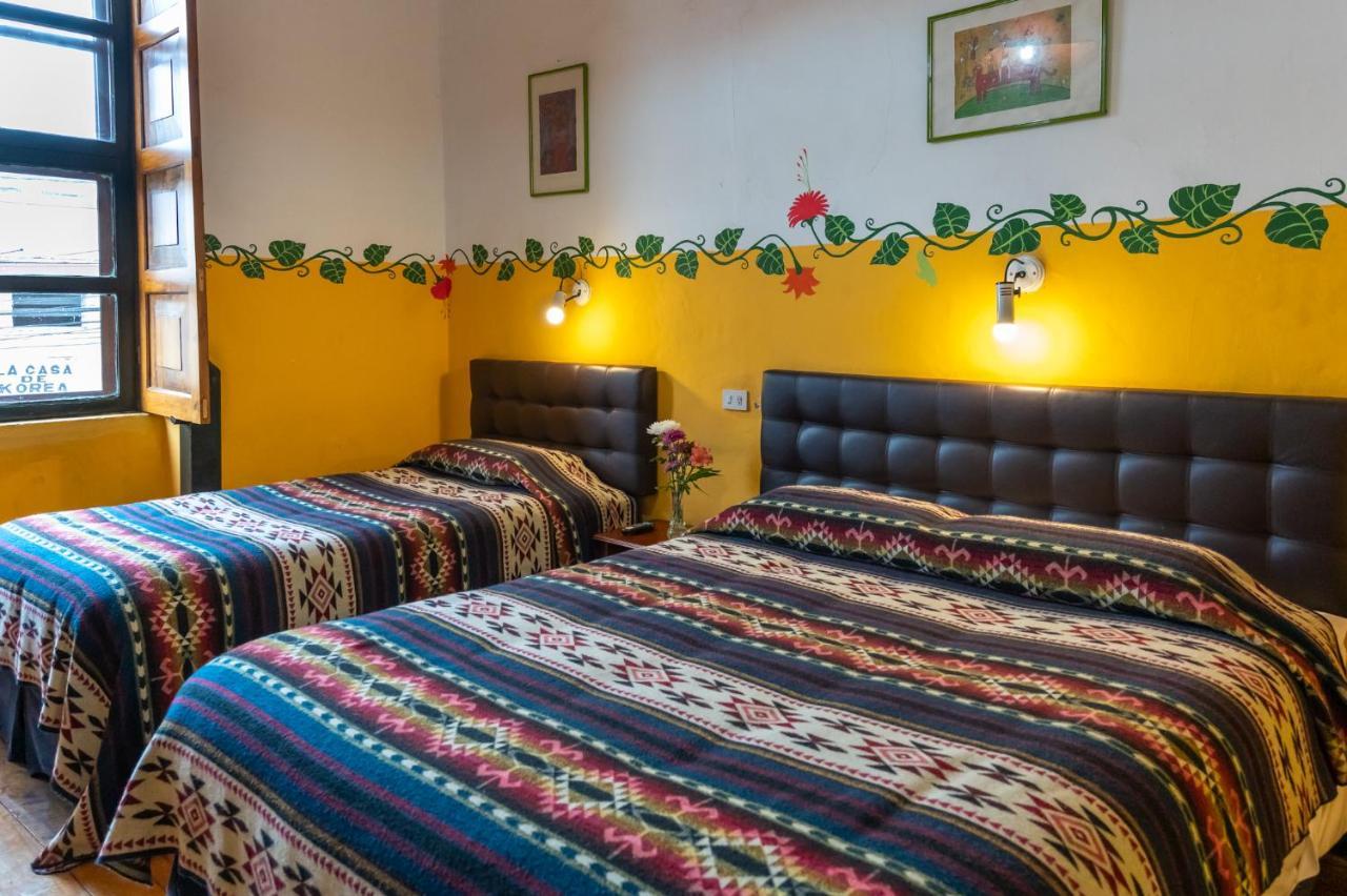 Hostal Riviera Sucre Otavalo Exterior photo